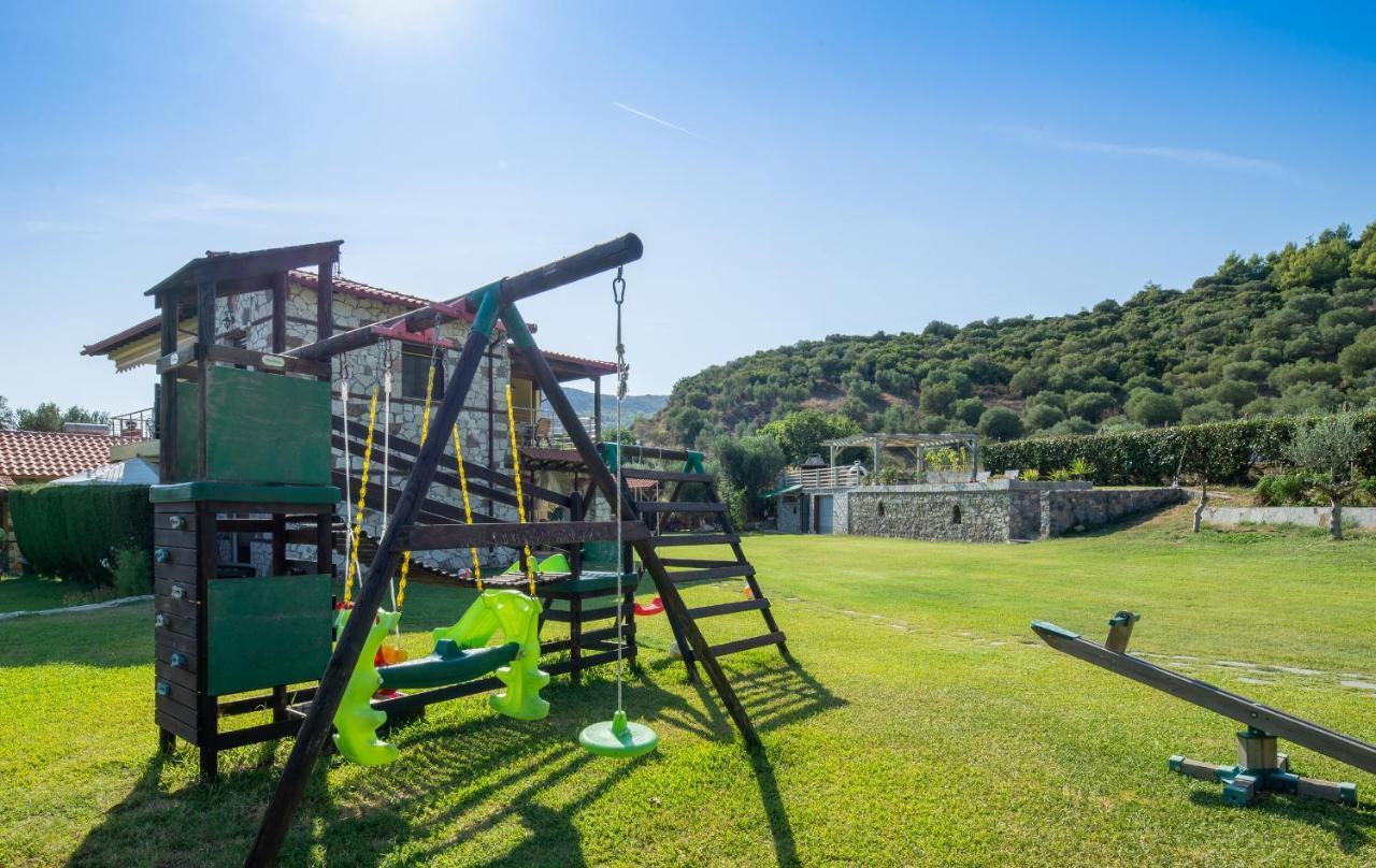 Niriides Hotel Porto Koufo Buitenkant foto