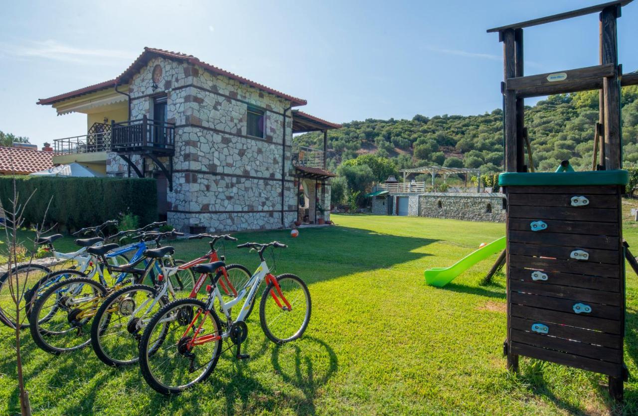 Niriides Hotel Porto Koufo Buitenkant foto